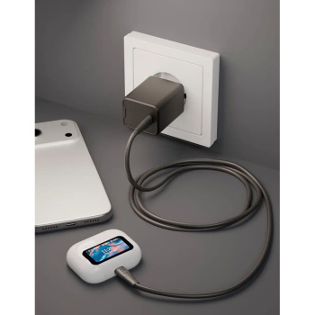 Кабель VLP LITE Color Line [USB-C - Lightning] 27W 100cм, Черный (2072007) на фоне в магазине Nice case